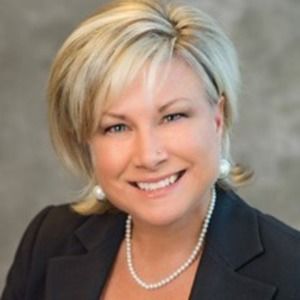 Meet your Posher, Adrienne